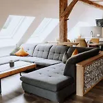 ベッド・アンド・ブレックファスト Schutzhaus-bed And Breakfast-dein Basislager Im Salzkammergut