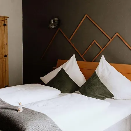 Schutzhaus-bed And Breakfast-dein Basislager Im Salzkammergut