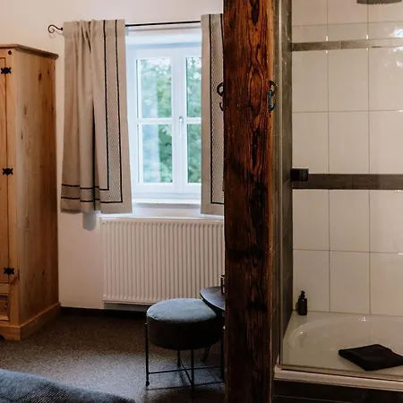 Schutzhaus-bed And Breakfast-dein Basislager Im Salzkammergut *