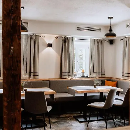 Panzió Schutzhaus-bed And Breakfast-dein Basislager Im Salzkammergut Bad Aussee