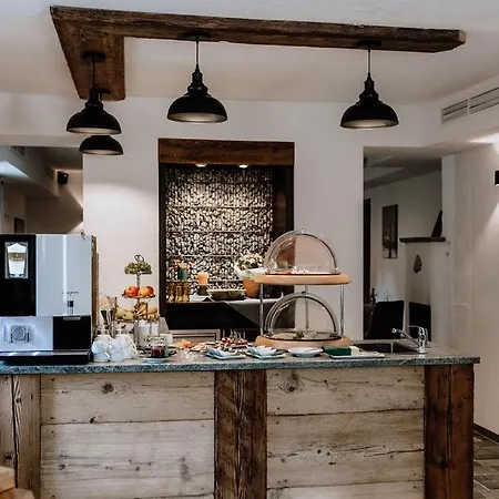 Schutzhaus-bed And Breakfast-dein Basislager Im Salzkammergut Bad Aussee