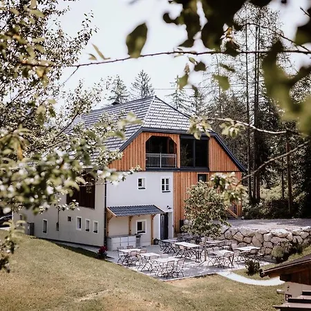 Schutzhaus-bed And Breakfast-dein Basislager Im Salzkammergut * Bad Aussee