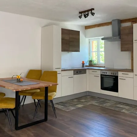 Schutzhaus-bed And Breakfast-dein Basislager Im Salzkammergut Panzió Bad Aussee