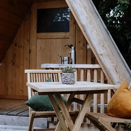 Bed & Breakfast Schutzhaus-bed And Breakfast-dein Basislager Im Salzkammergut