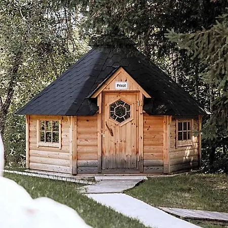 Schutzhaus-bed And Breakfast-dein Basislager Im Salzkammergut Bed & Breakfast