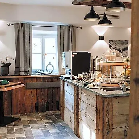 Schutzhaus-bed And Breakfast-dein Basislager Im Salzkammergut *