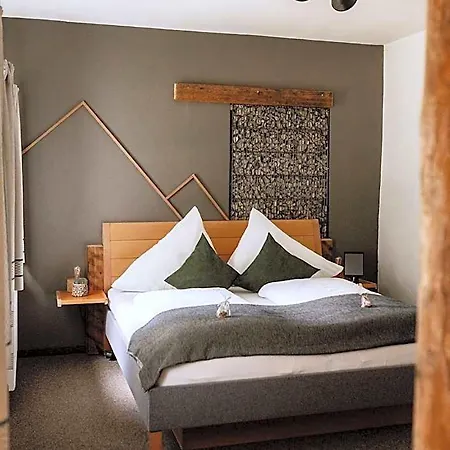 Schutzhaus-bed And Breakfast-dein Basislager Im Salzkammergut * Bad Aussee