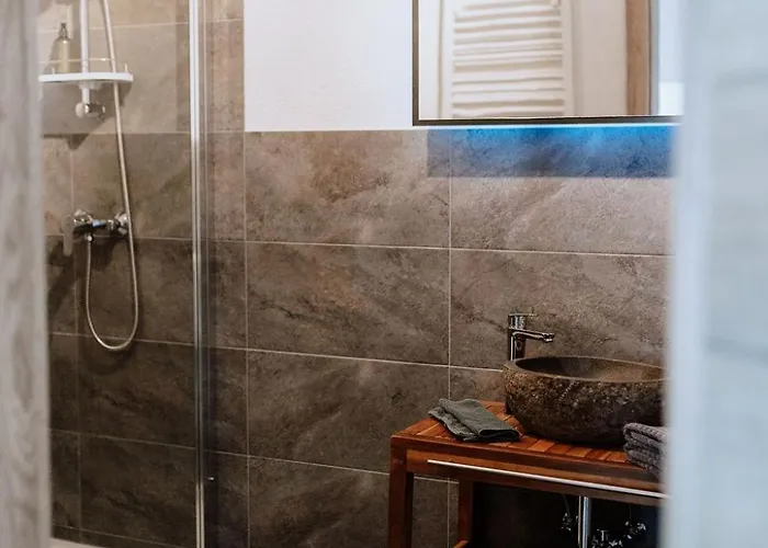 Schutzhaus-bed And Breakfast-dein Basislager Im Salzkammergut Bad Aussee