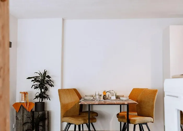 Schutzhaus Am Hohen Camper - Dein Basislager Im Salzkammergut Frühstückspension *